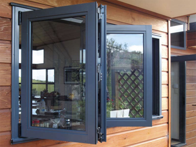 cửa sổ mở gấp tự động