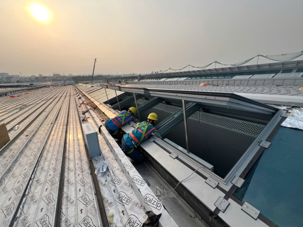 cửa thoát khói tự động sân bay