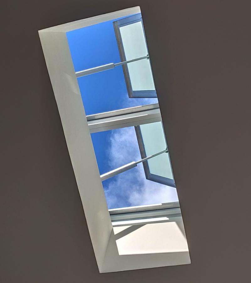 piston điện cho cửa sổ trời bù khí tươi